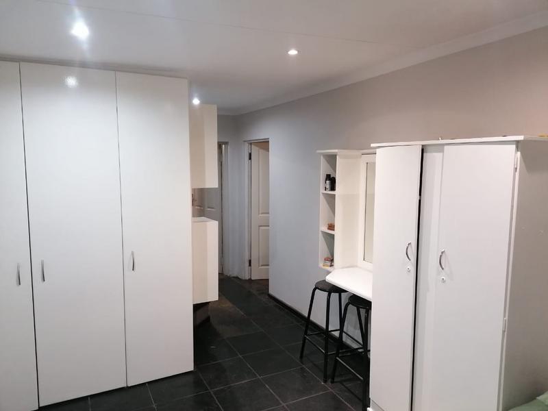 To Let 1 Bedroom Property for Rent in Bult West North West